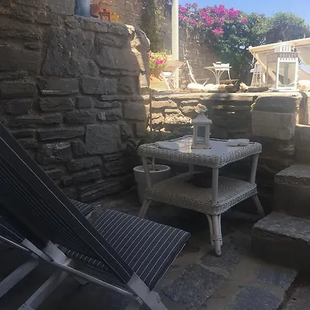 Elia's Oblivion Chrisi Akti (Paros)
