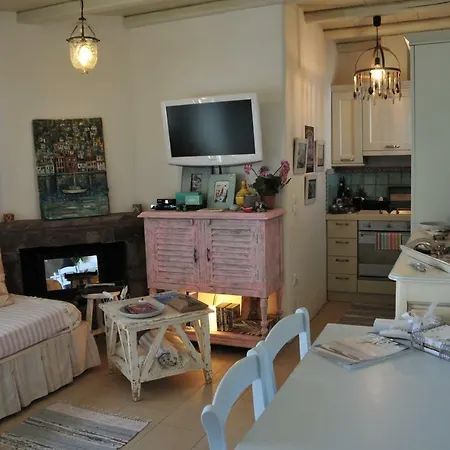 Elia's Oblivion Villa Chrisi Akti (Paros)