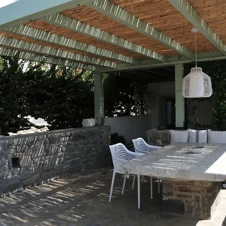 Villa Elia's Oblivion