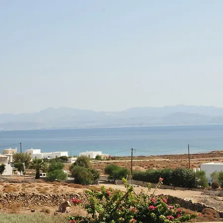 Elia's Oblivion * Chrisi Akti (Paros)